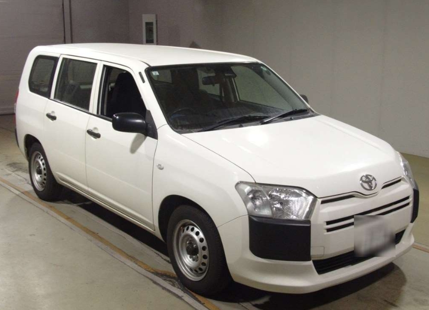 TOYOTA SUCCEED VAN 