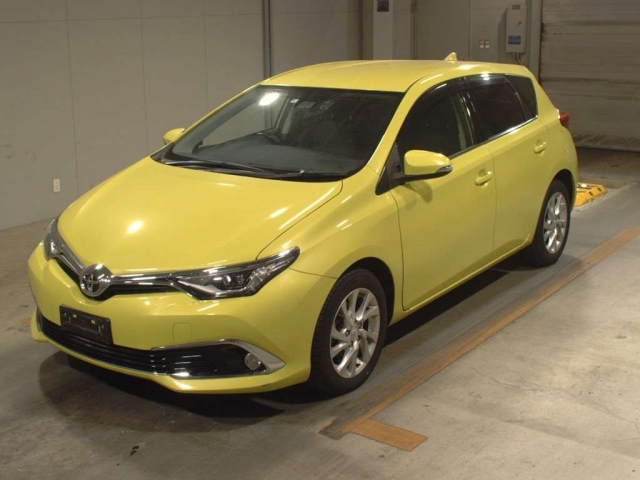 TOYOTA AURIS 150X S Package